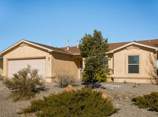 7121 Hartford Hills Dr NE, Rio Rancho, NM 87144