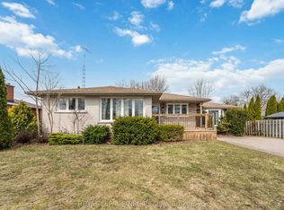 3987 Montcalm Cres, Niagara Falls, ON L2G 6L9