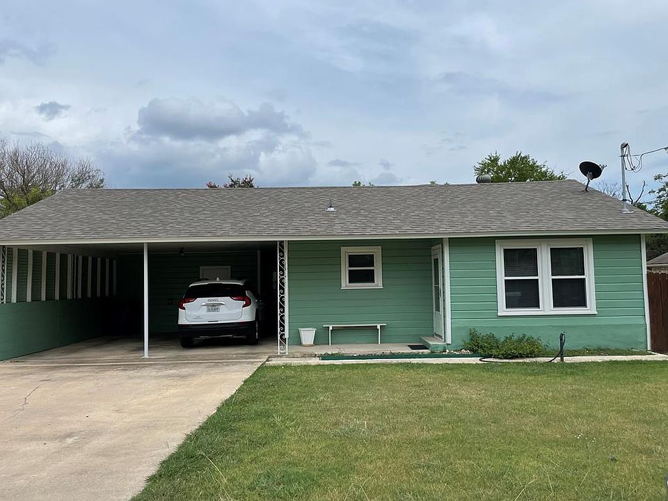 1st image of 921 Hillcrest Ave