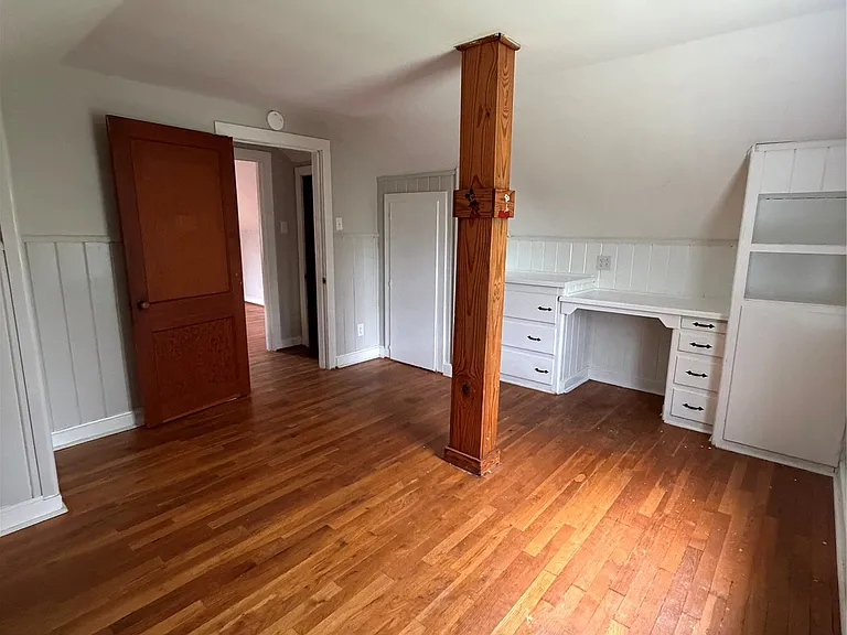 1784 Elmore Rd — Photo 12