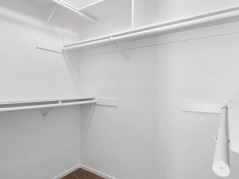 5710 Fox Creek Dr — Photo 14