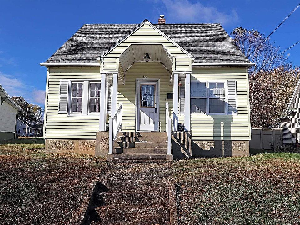 2nd image of 204 Smith St