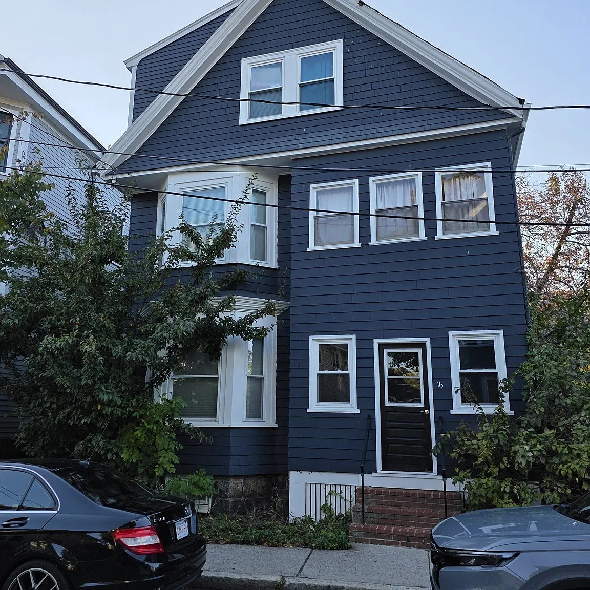 2 bed, 2.0 bath, 890 sqft, $3,600 — Photo 1