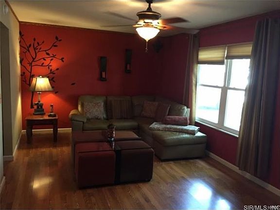 4th image of 132 Troeckler Ln