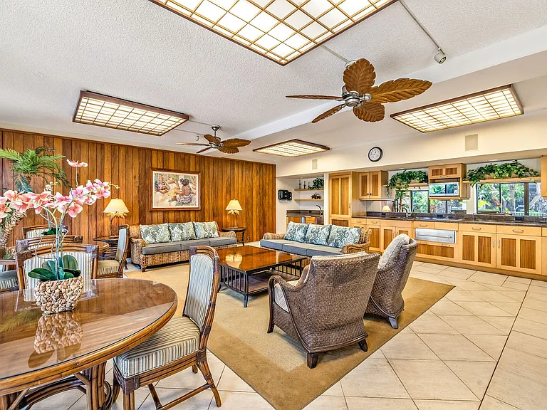 250 Kawaihae St #14A — Photo 22
