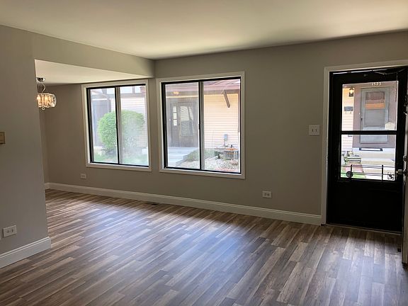 2nd image of 1507 Sacramento Dr