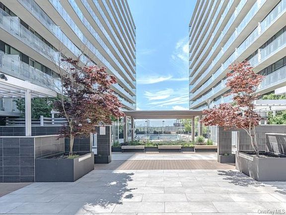 4th image of 40-28 College Point Blvd #1505