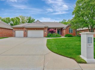7 E Stonebridge Cir, Wichita, KS 67230