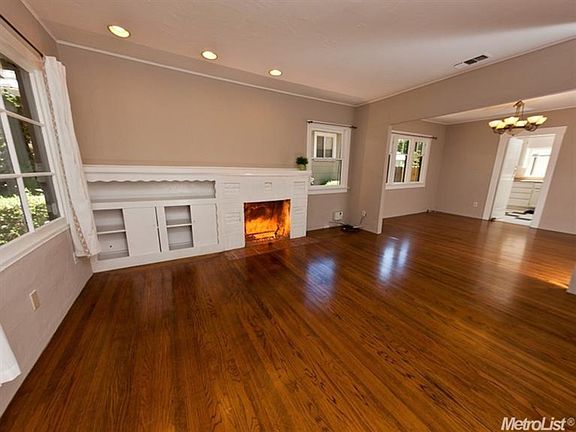 4th image of 2637 17th St