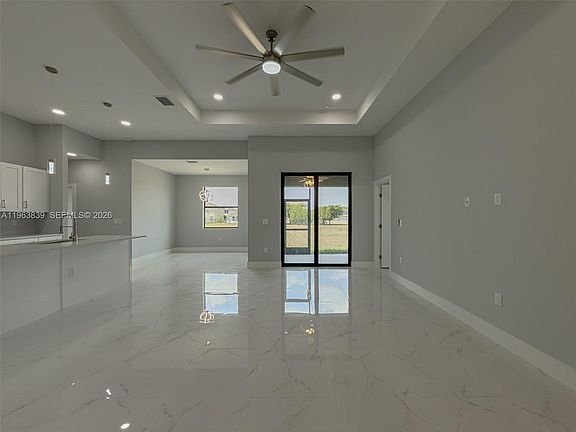 2nd image of 417 Paddock St