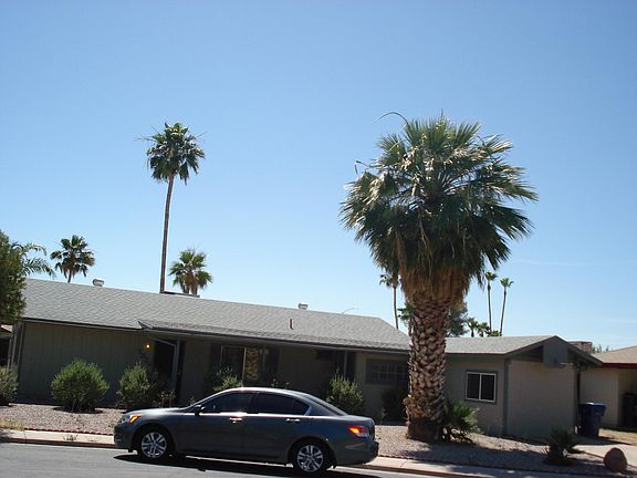 2nd image of 1324 N Beverly Cir