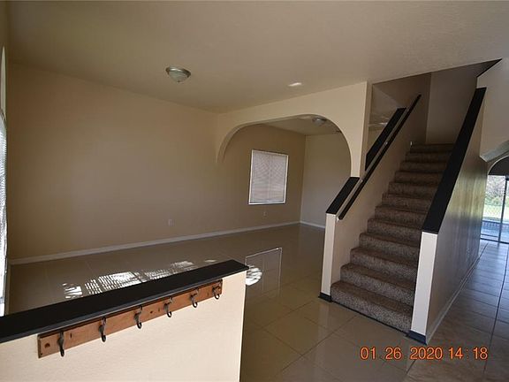 4th image of 27718 Sugar Loaf Dr
