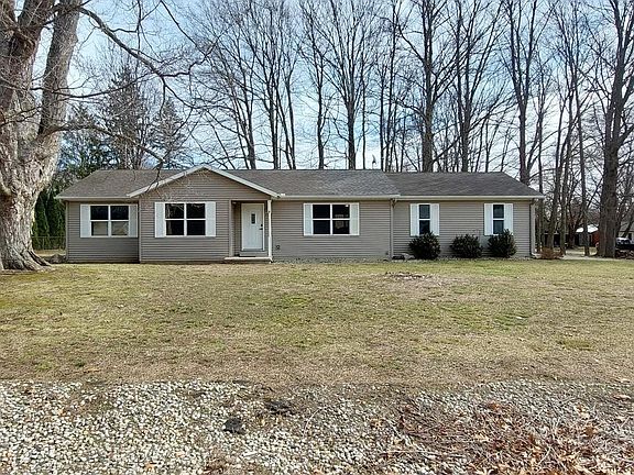 2nd image of 1571 Mitchell Ct