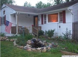 987 W Commodore Blvd, Jackson, NJ 08527