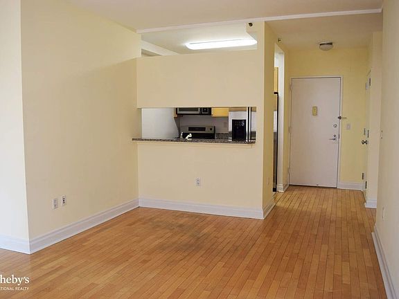 5th image of 1760 2nd Ave APT 22E