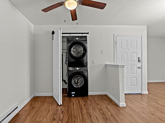 2nd image of 1535 Poplar Dr #5