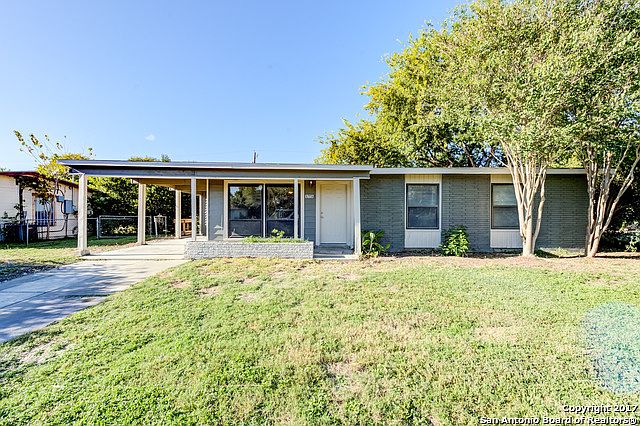 1st image of 171 Flair Dr