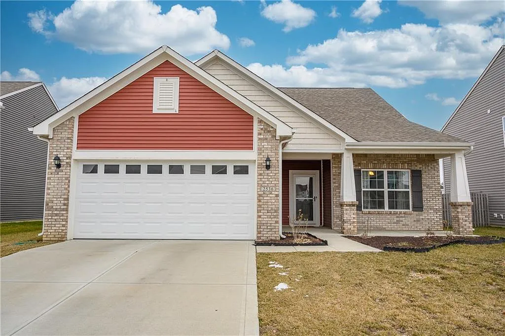 2536 Shadowbrook Trce photo 1