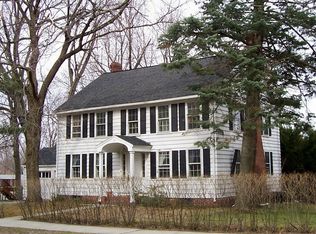 90 Forest St, Worcester, MA 01609