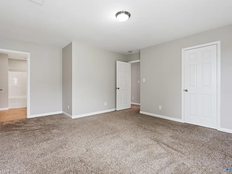 3262 Lakeland Dr — Photo 17