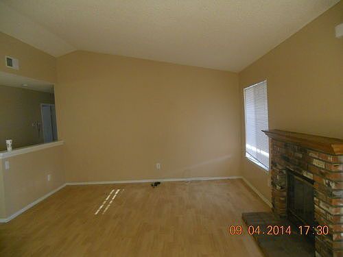 5th image of 11840 Birchwood Ave