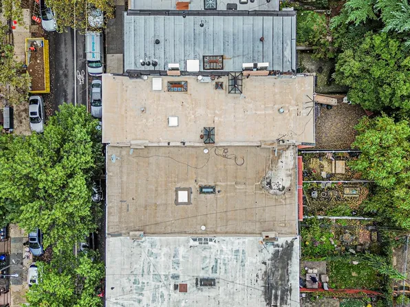 238 Sackett Street image 22 of 25