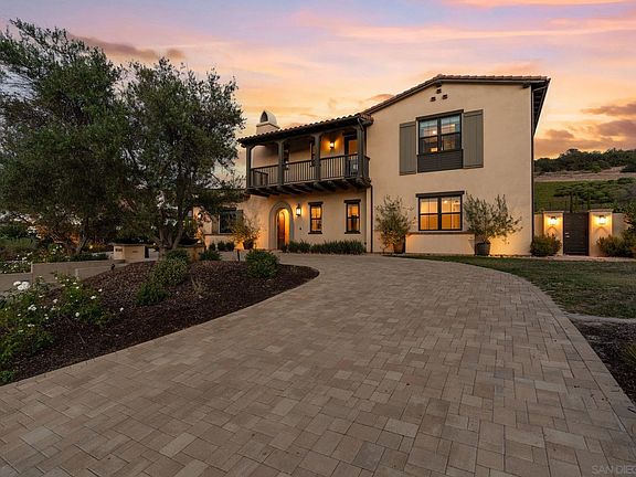 4th image of 16564 Crescent Creek Dr