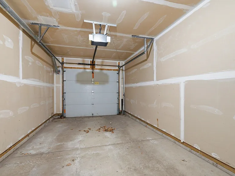 2794 Barclay Way — Photo 22