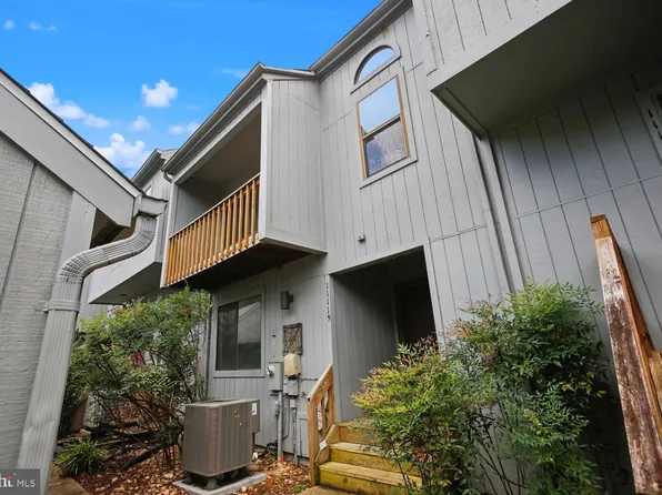 11115 Timberhead Ct, Reston, VA 20191