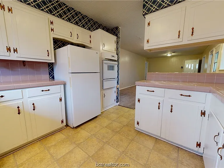 1217 Westover St — Photo 16