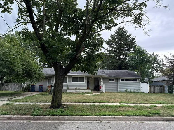 2032 Cambridge Dr SE, Grand Rapids, MI 49506