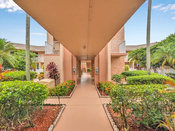 2nd image of 7261 S Devon Drive #116