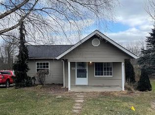 1861 Hubbard Masury Rd, Hubbard, OH 44425