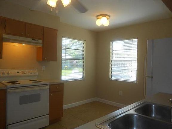 5th image of 5046 Barrington Cir #2501
