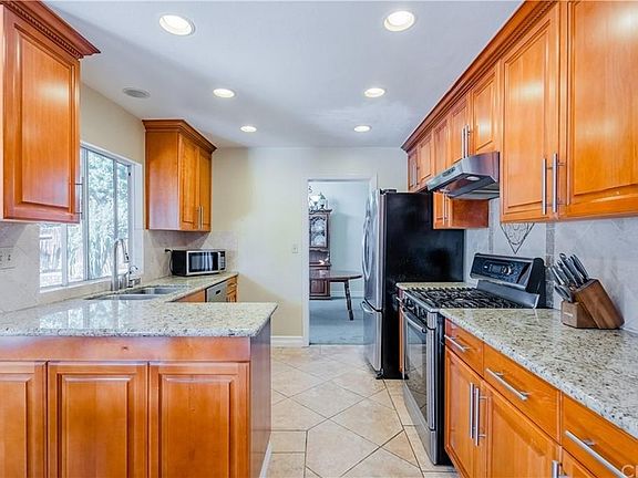 4th image of 21525 Alcorn Dr