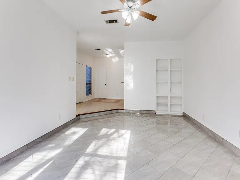 7340 Skillman St #605 — Photo 18