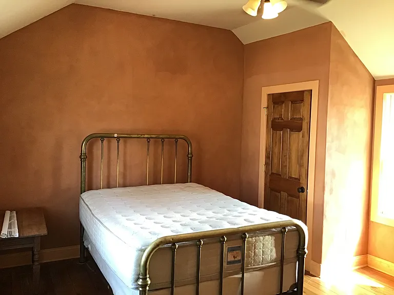 205 Fuller St — Photo 15