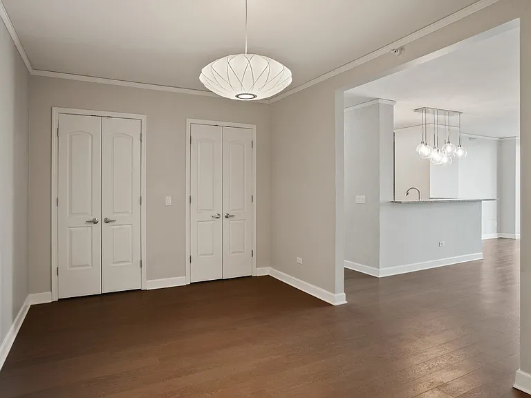 450 E Waterside Dr #1102 — Photo 9