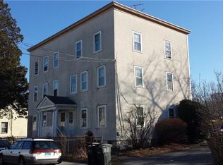 11 Limerick St, Stamford, CT 06902