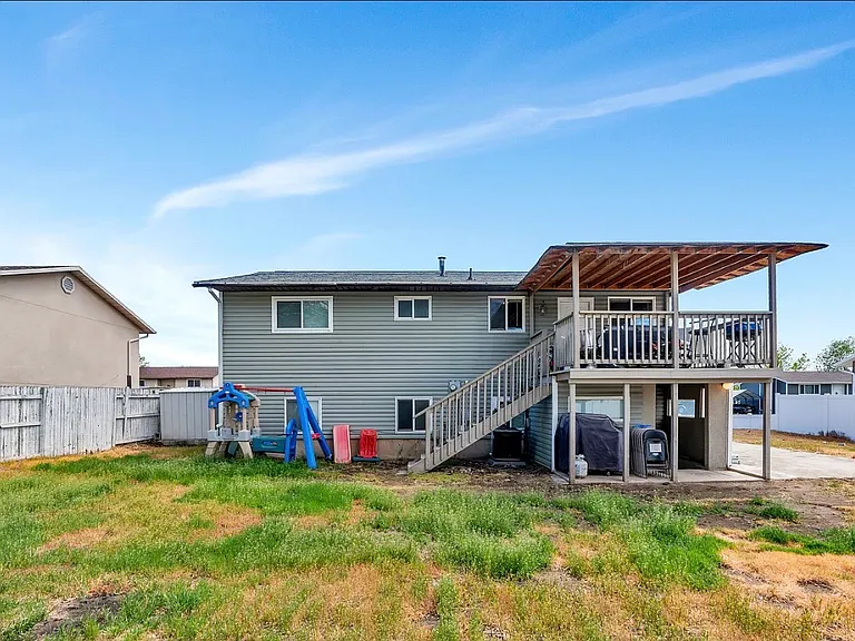 1028 W 1375 N — Photo 13