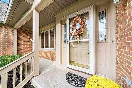 2nd image of 7524 Lismore Dr