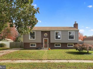 63 Neptune Dr, Joppa, MD 21085