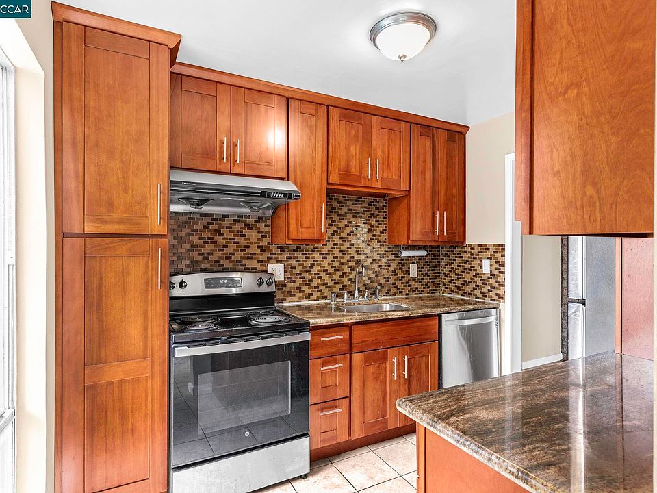 1st image of 385 Jayne Ave APT 215