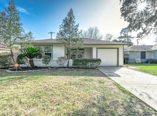 1731 S Park Dr, Alvin, TX 77511