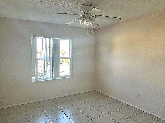 4th image of 9825 Barley Club Dr #4