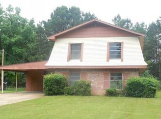 305 Fisher Dr, Marshall, TX 75670