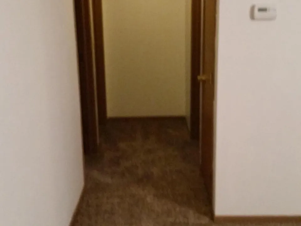 Hallway to bedrooms