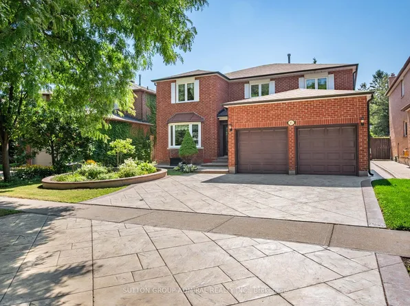 91 Robinwood Trl, Vaughan, ON L4J 6K9