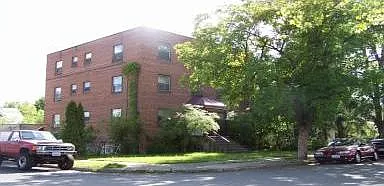 903 W Spofford Ave Photo 1