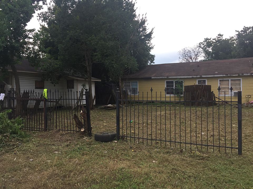 1st image of 1302 Hotchkiss St